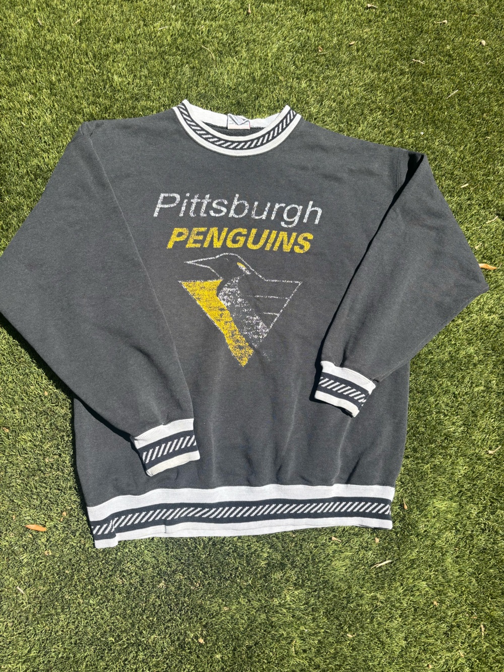 Pittsburgh Penguins Crewneck Sz L